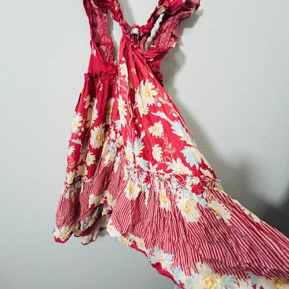 NEW Free People Bali Wild Daisy Red Floral Print Mini Dress Size XS Coastal Boho - Picture 3 of 7